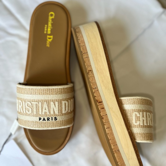 Dioriviera Dway Platform Slide - Picture 3 of 3